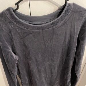 Velvety long sleeve top